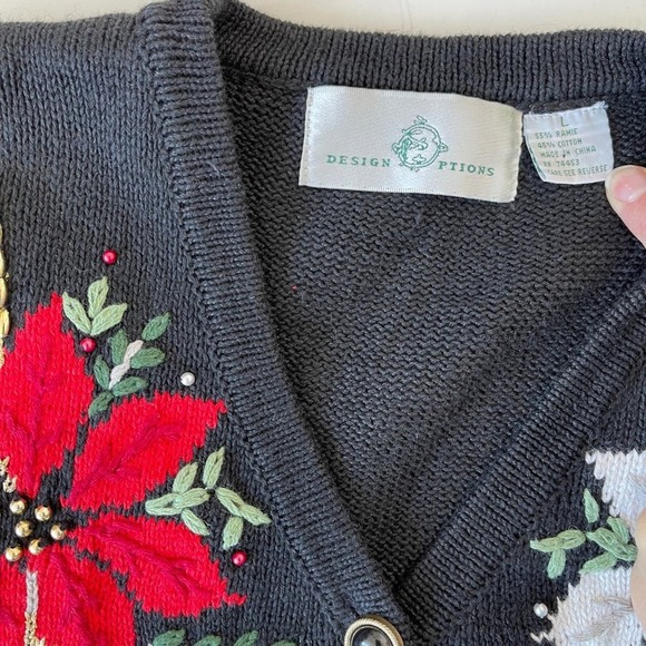 Design Options Cardigan Holiday Poinsettia Floral Black Beaded Size Large VTG - Picture 12 of 12